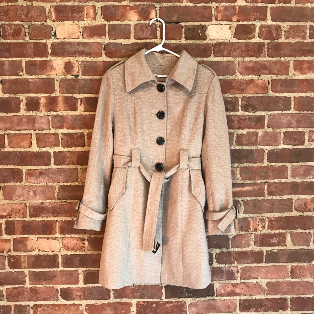 Light wool trench coat